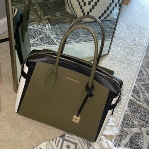 Brand new Michael Kors Leather Satchel